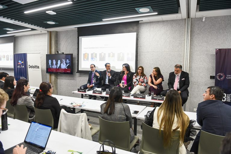 Legal managers from PepsiCo, IBM, Bayer, Uber, Xiaomi and other leading companies share best practices at Foro Gerencias Legales 24 IMG_5755