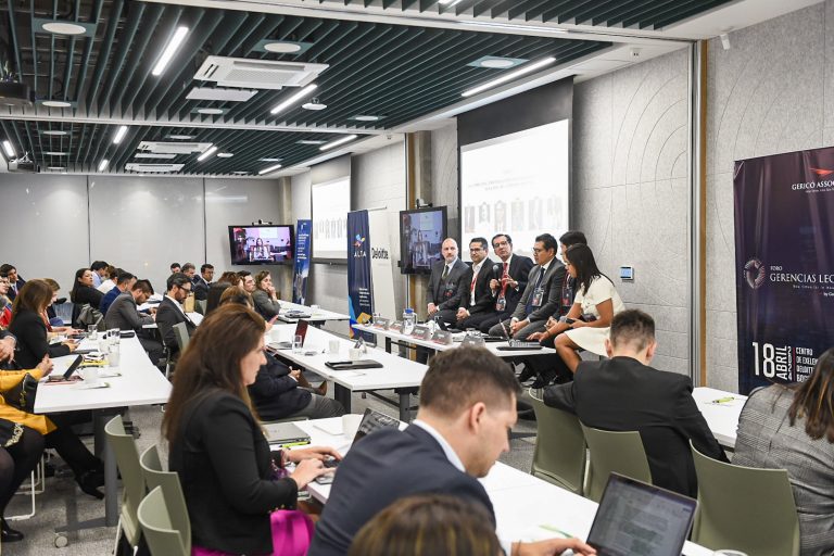 Legal managers from PepsiCo, IBM, Bayer, Uber, Xiaomi and other leading companies share best practices at Foro Gerencias Legales 39 IMG_5861